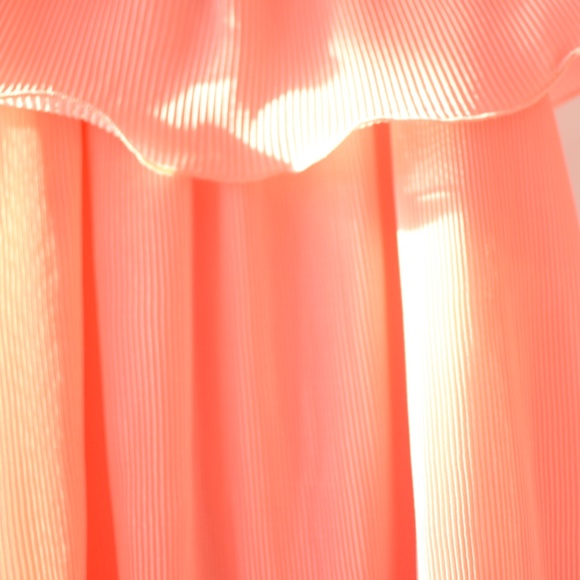 Off the shoulder dress - Picture 2 of 5